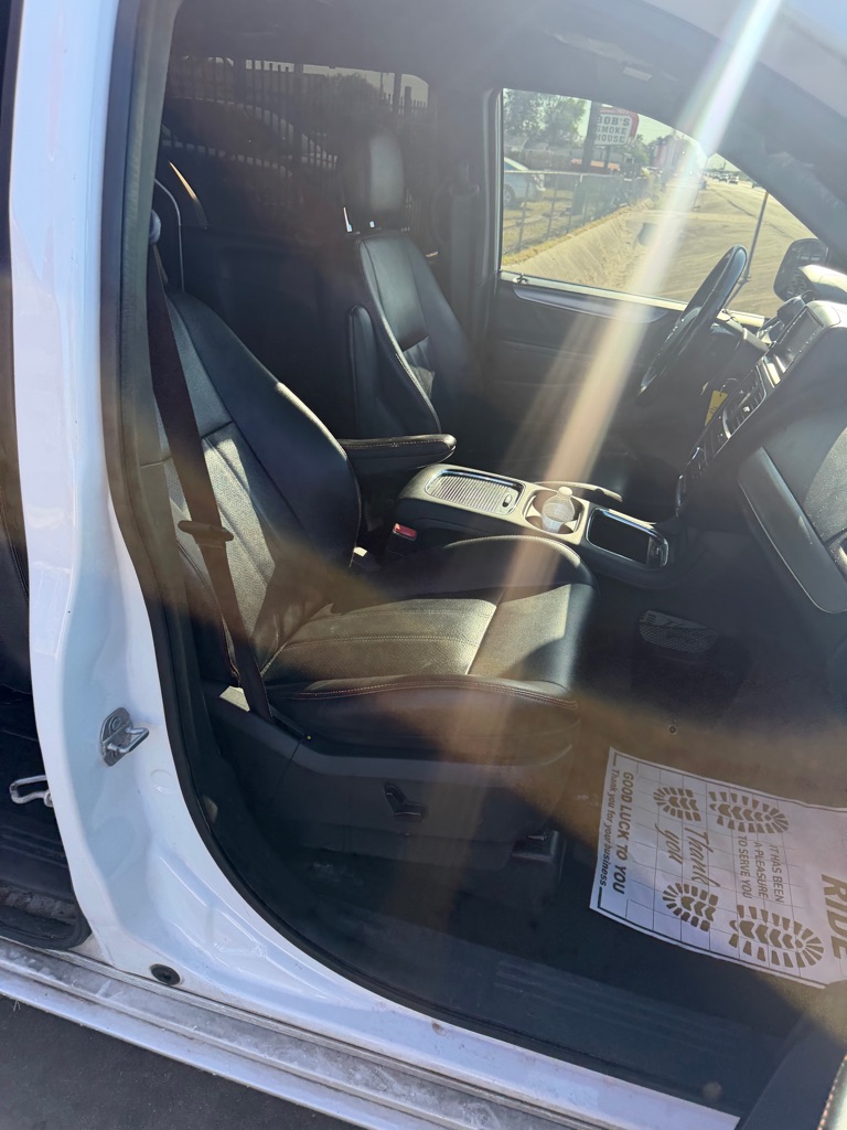 Photo 58 of this DODGE GRAND CARAVAN