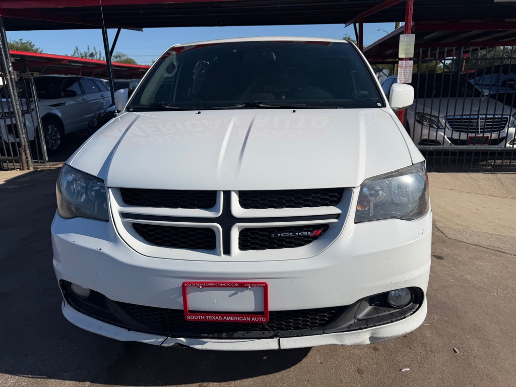 Photo 8 of this DODGE GRAND CARAVAN