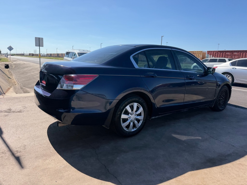 Photo 18 of this HONDA ACCORD
