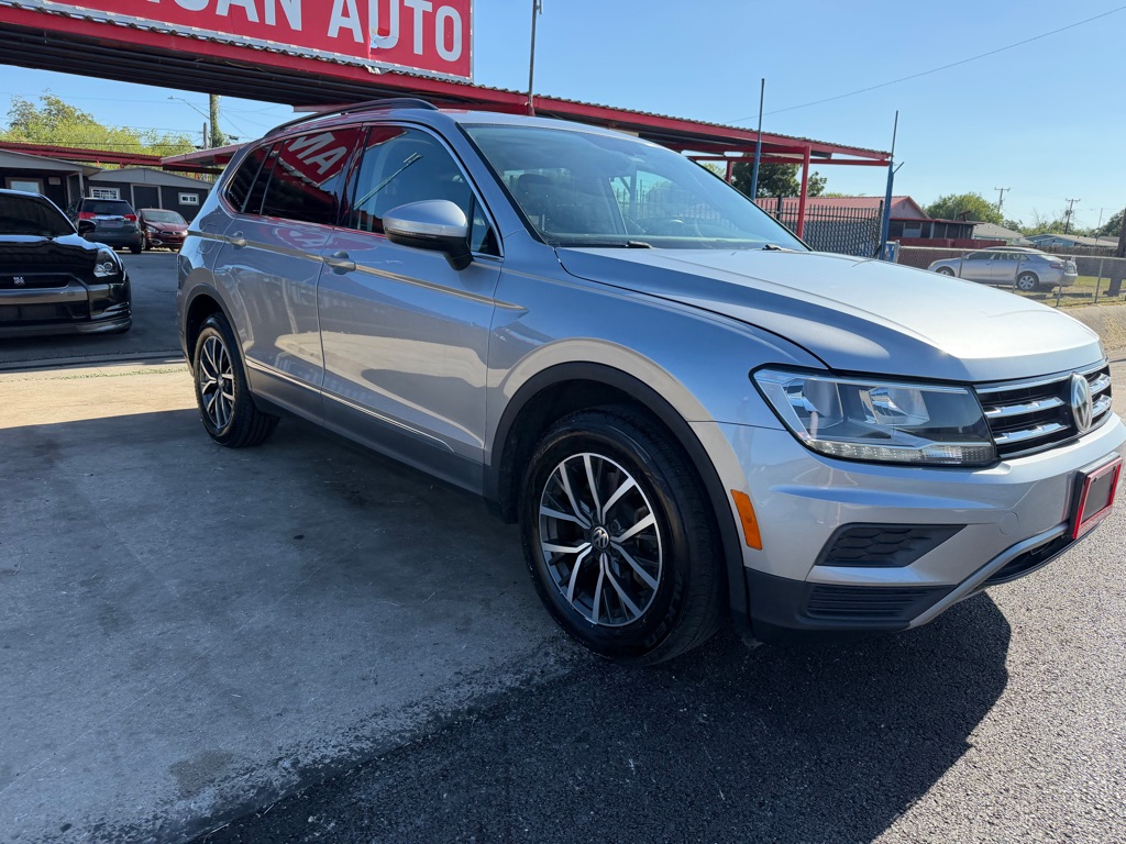 Photo 29 of this VOLKSWAGEN TIGUAN