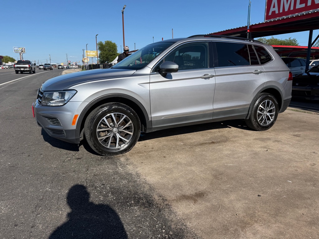Photo 34 of this VOLKSWAGEN TIGUAN