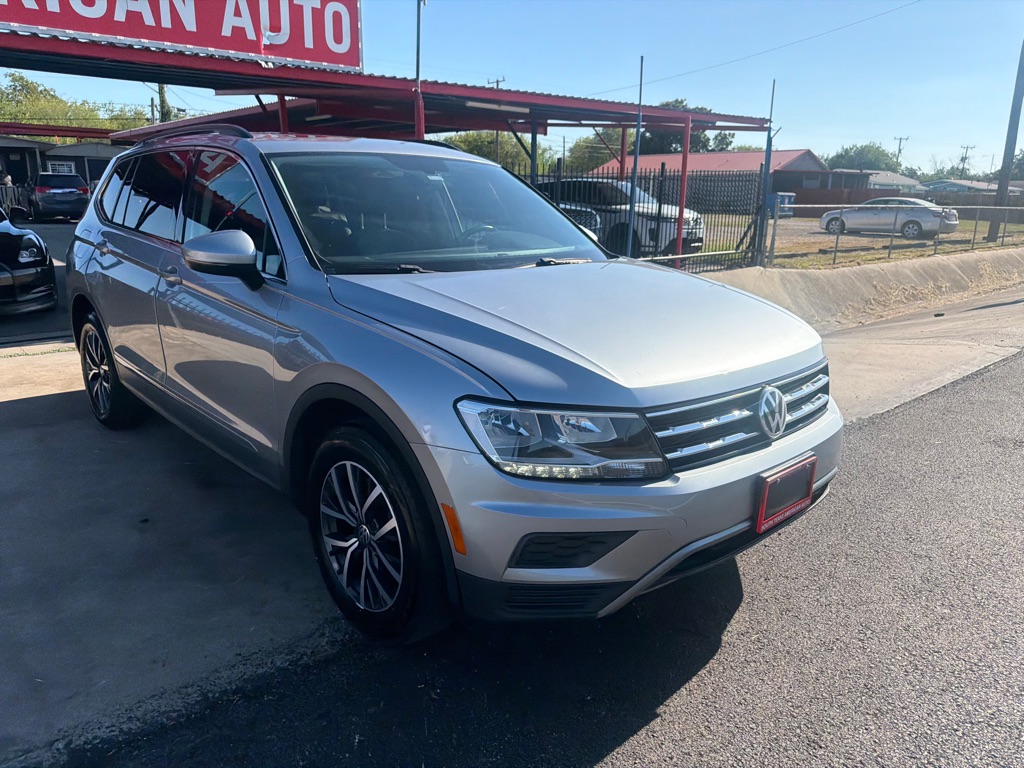 Photo 60 of this VOLKSWAGEN TIGUAN