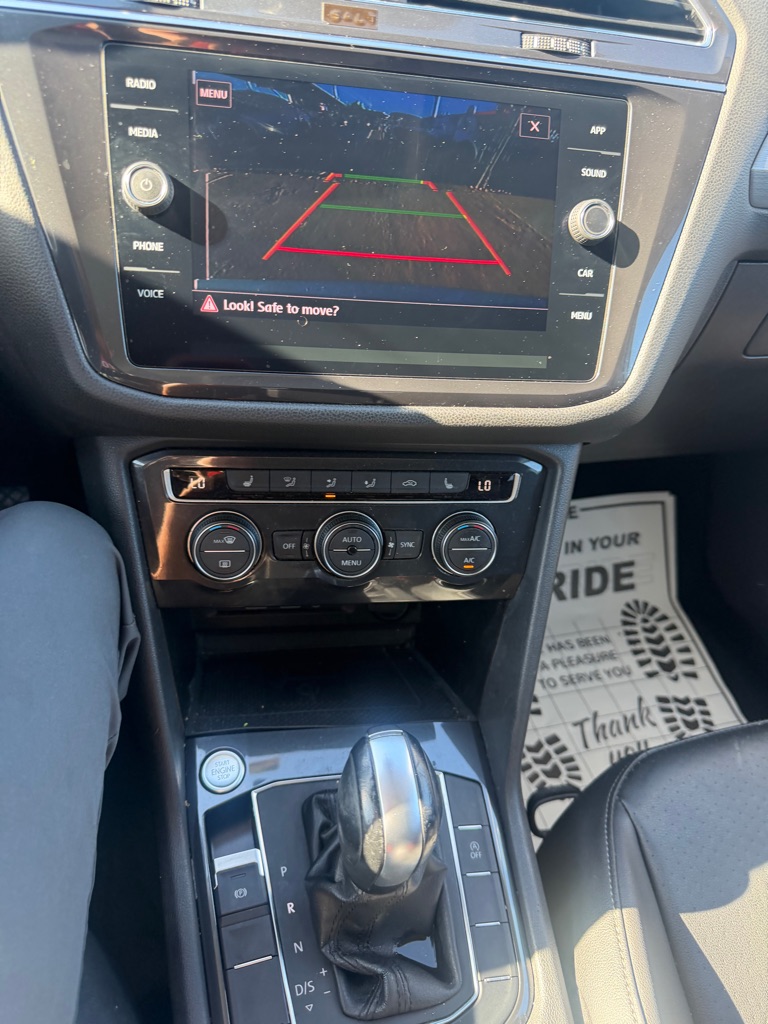Photo 64 of this VOLKSWAGEN TIGUAN
