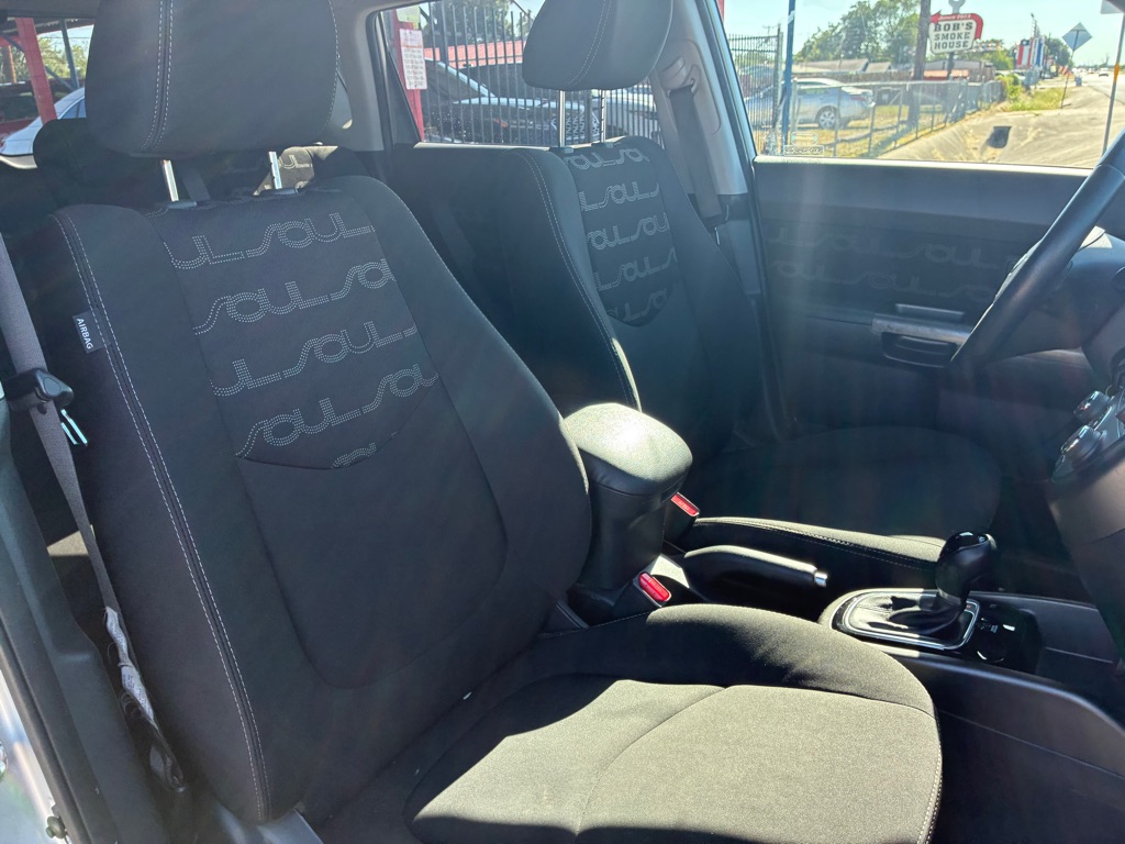 Photo 24 of this KIA SOUL