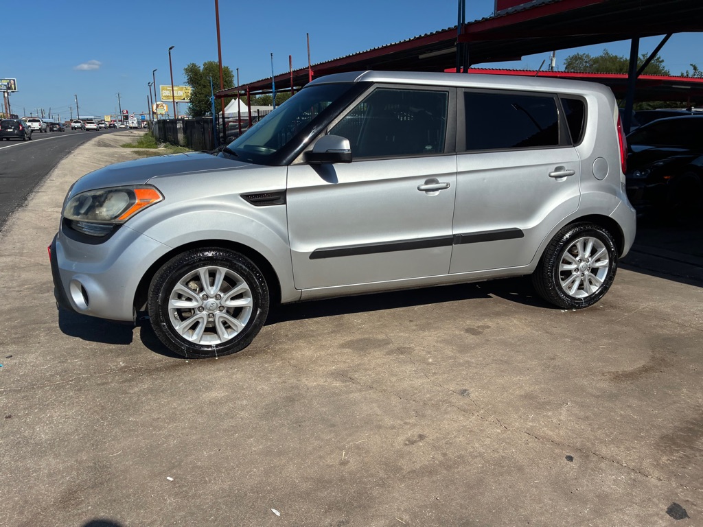 Photo 32 of this KIA SOUL