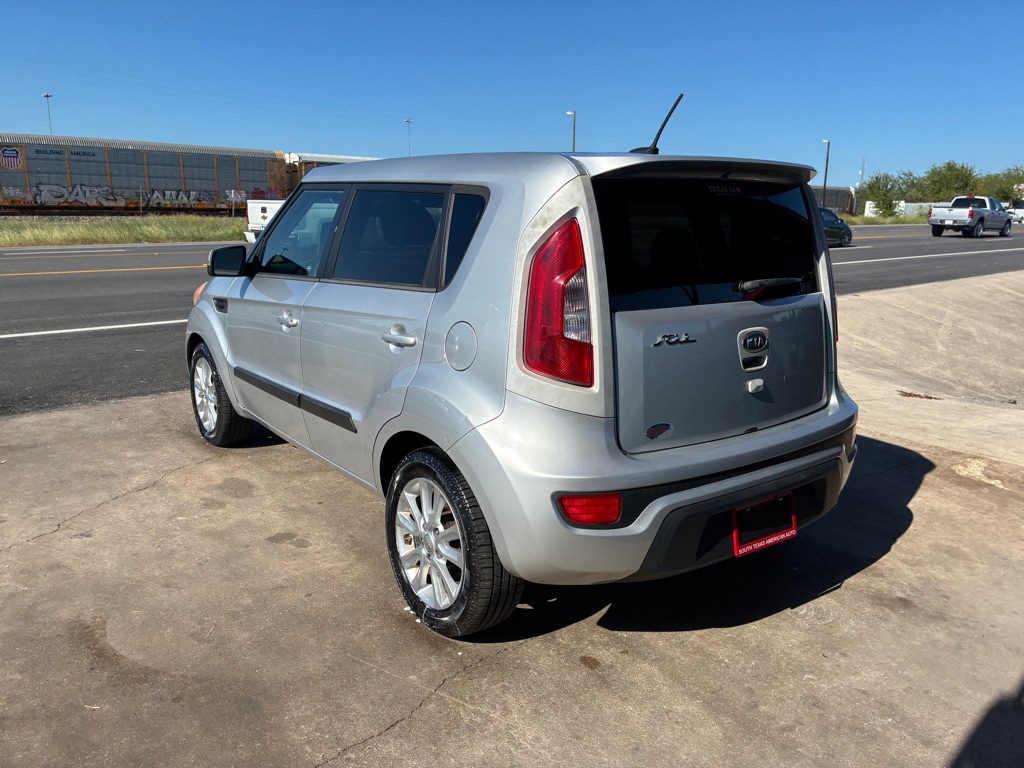 Photo 38 of this KIA SOUL