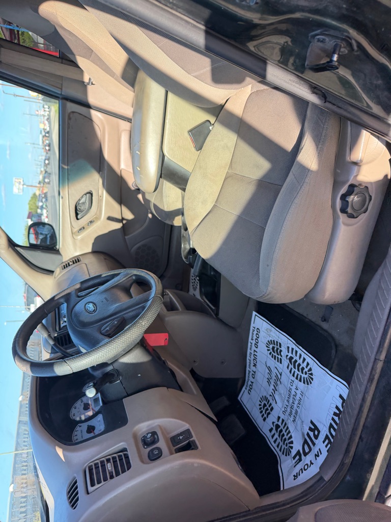 Photo 29 of this FORD ESCAPE