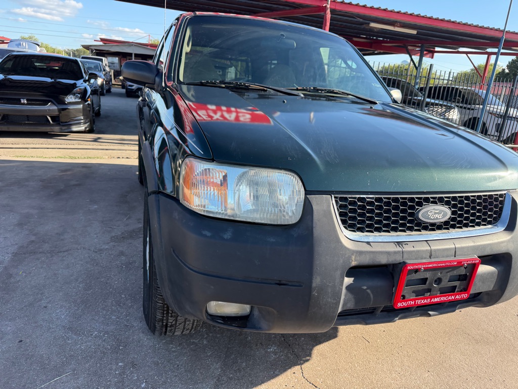 Photo 9 of this FORD ESCAPE