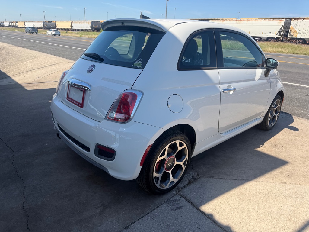 Photo 17 of this FIAT 500