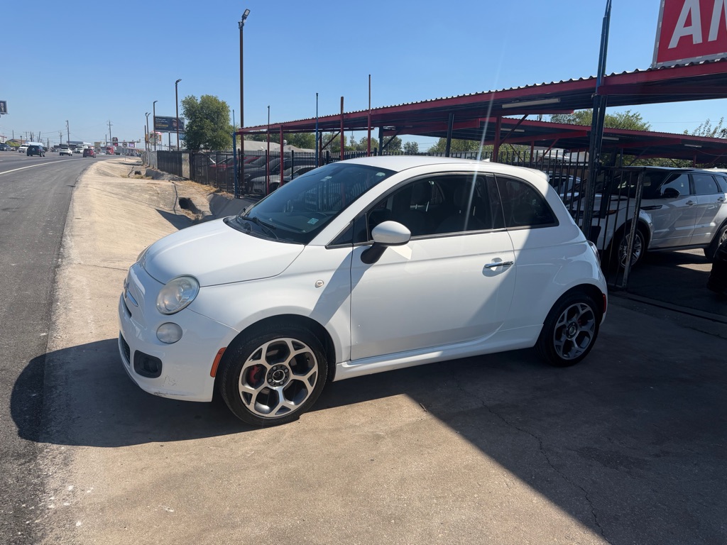 Photo 2 of this FIAT 500