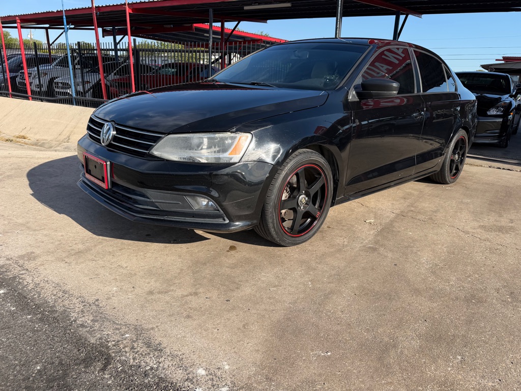 Photo 6 of this VOLKSWAGEN JETTA