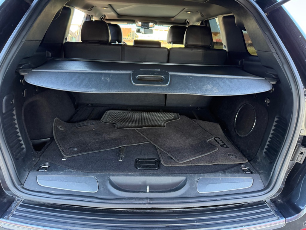 Photo 11 of this JEEP GRAND CHEROKEE