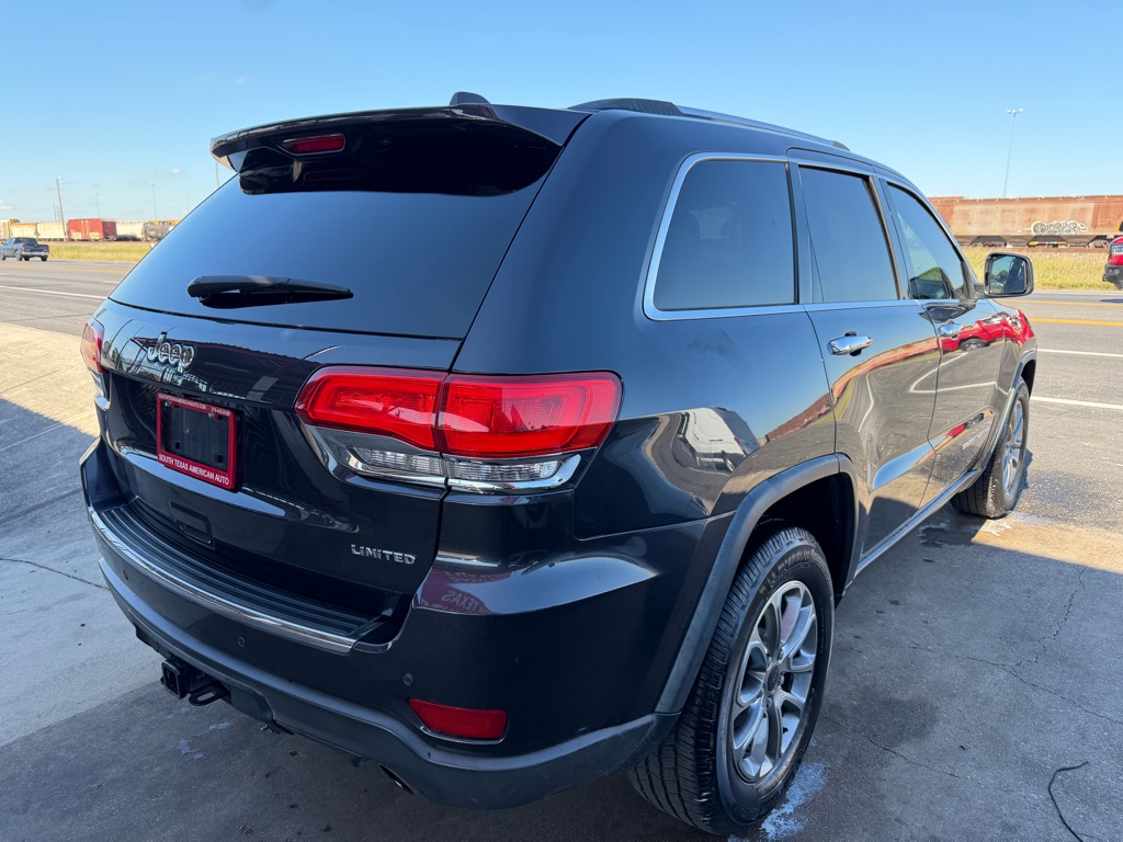 Photo 37 of this JEEP GRAND CHEROKEE