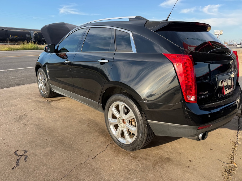 Photo 11 of this CADILLAC SRX