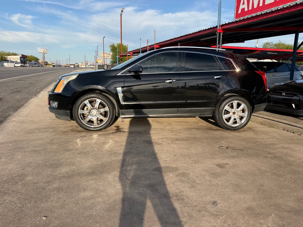 Photo 4 of this CADILLAC SRX