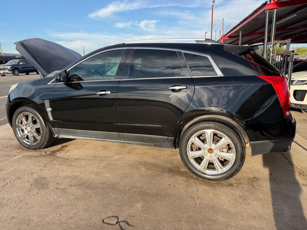 Photo 14 of this CADILLAC SRX