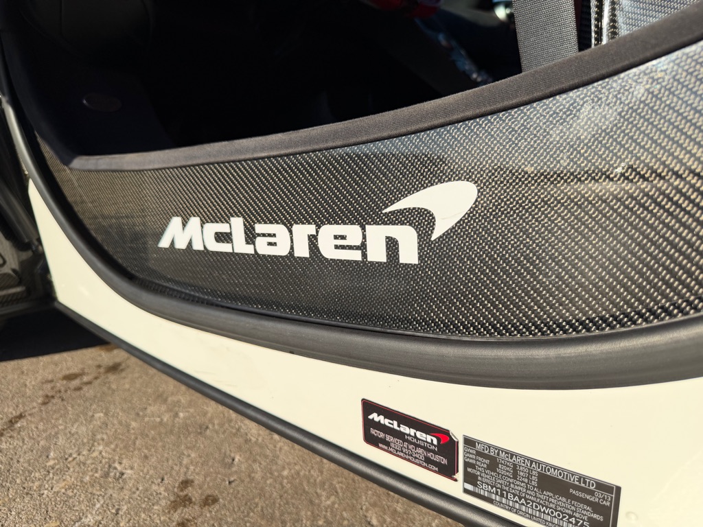 Photo 66 of this MCLAREN AUTOMOTIVE MP4-12C