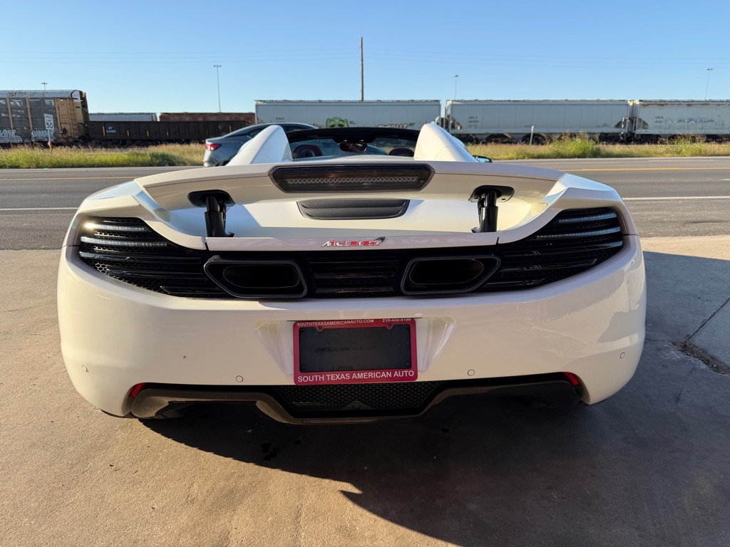 Photo 18 of this MCLAREN AUTOMOTIVE MP4-12C