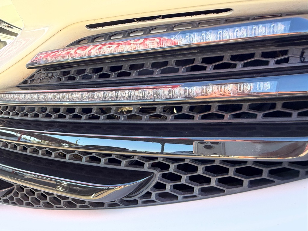 Photo 50 of this MCLAREN AUTOMOTIVE MP4-12C
