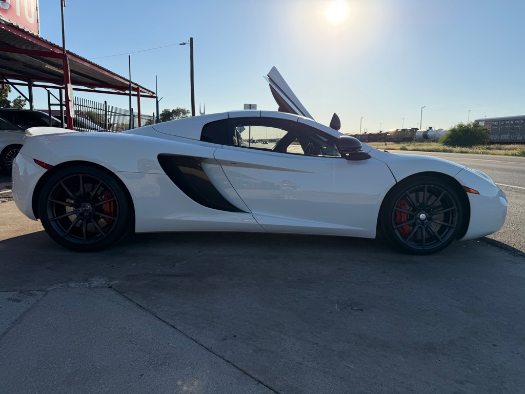 Photo 72 of this MCLAREN AUTOMOTIVE MP4-12C