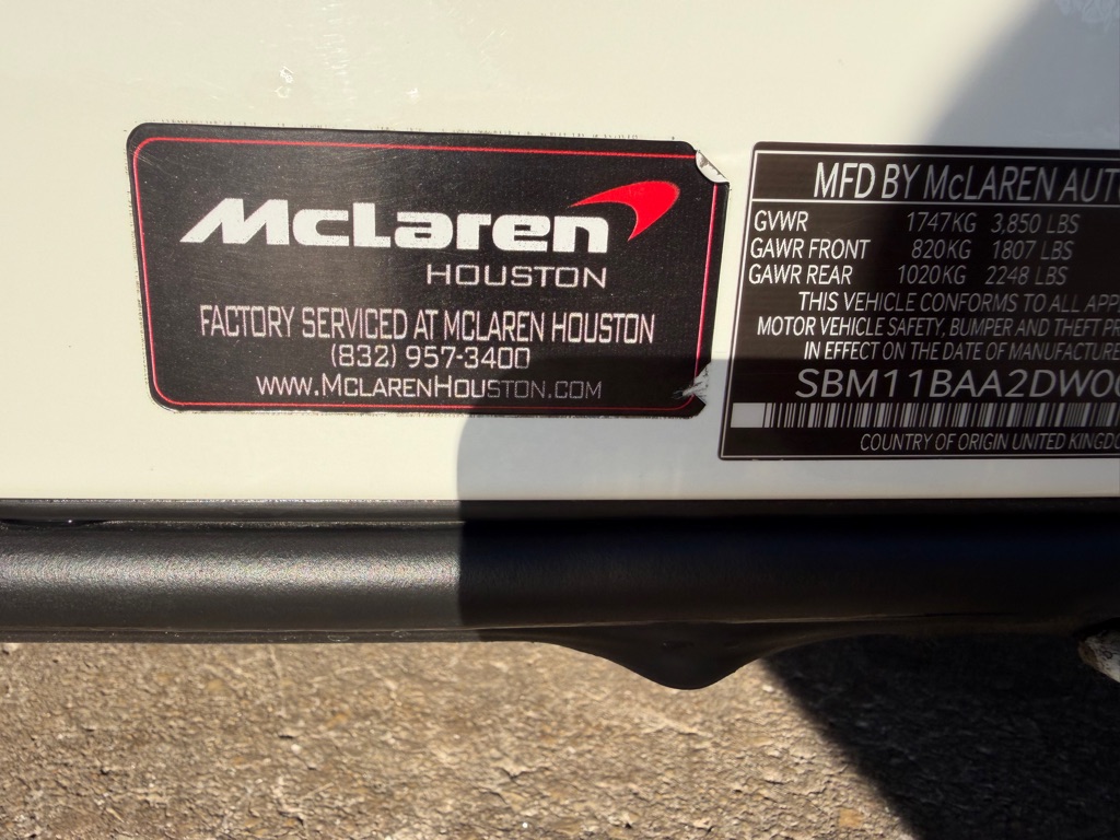 Photo 124 of this MCLAREN AUTOMOTIVE MP4-12C