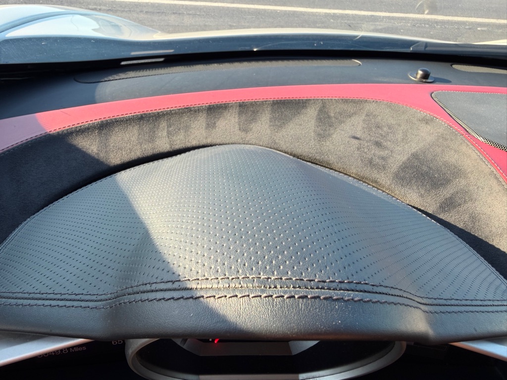 Photo 137 of this MCLAREN AUTOMOTIVE MP4-12C