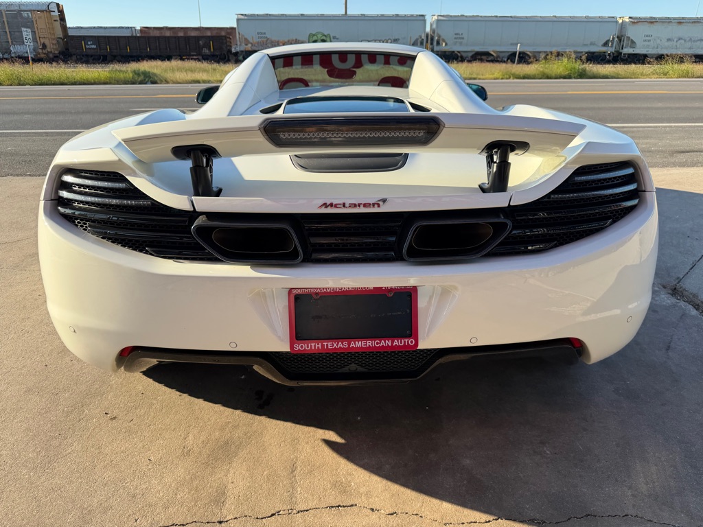 Photo 46 of this MCLAREN AUTOMOTIVE MP4-12C