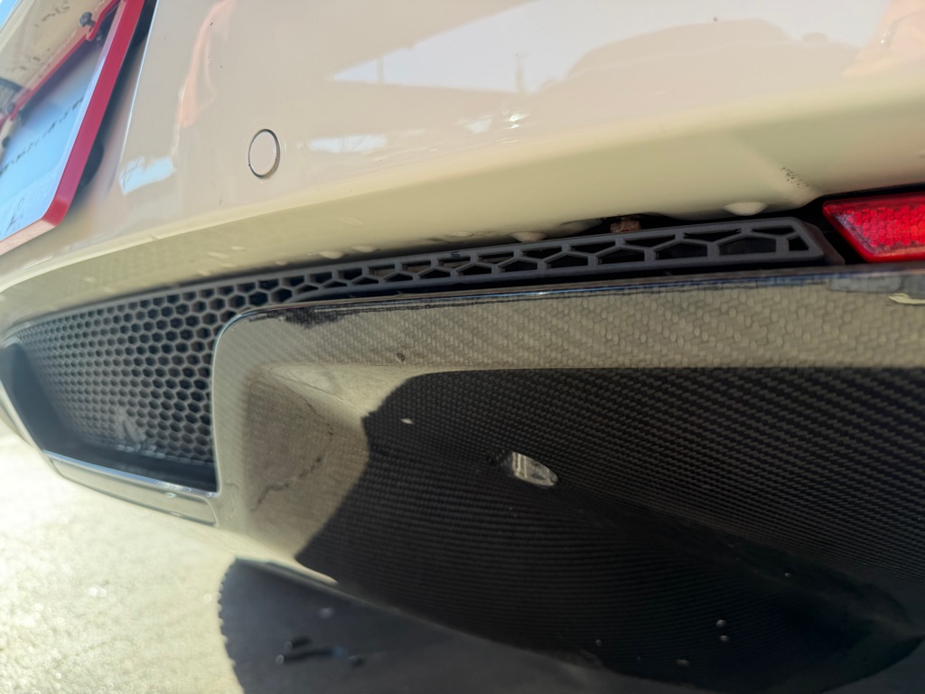 Photo 116 of this MCLAREN AUTOMOTIVE MP4-12C
