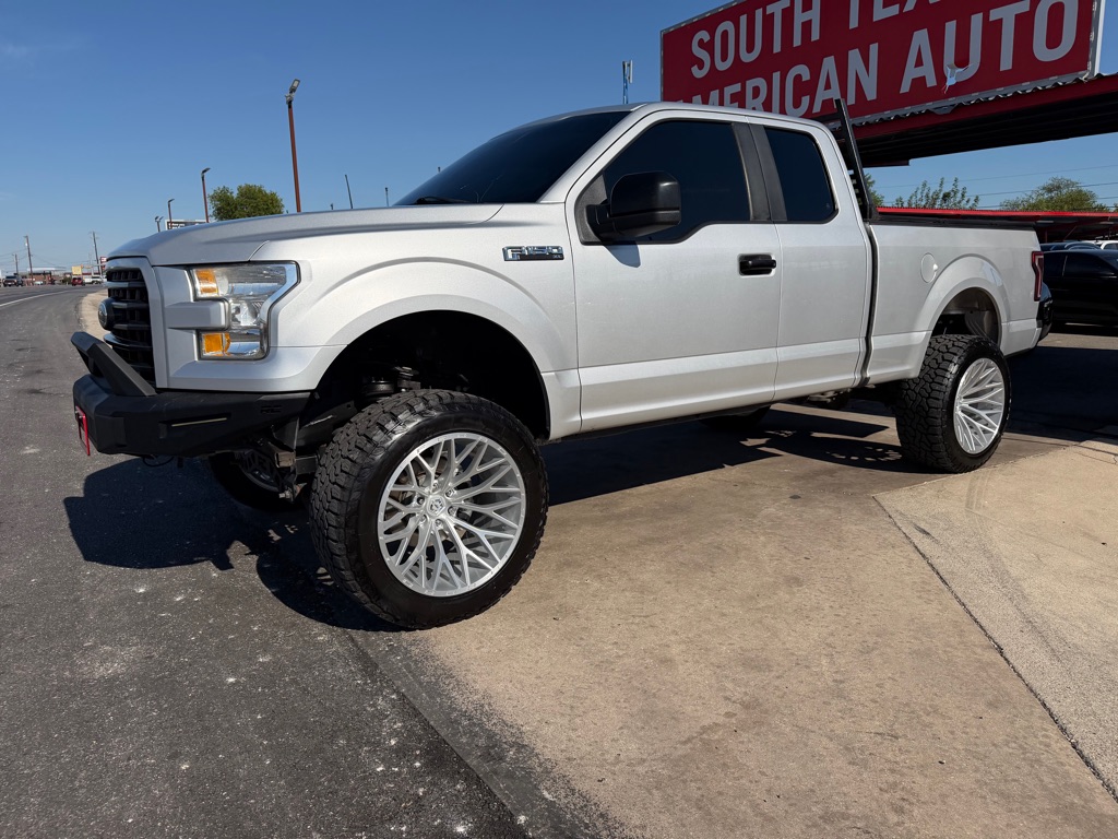 2017 FORD F150
