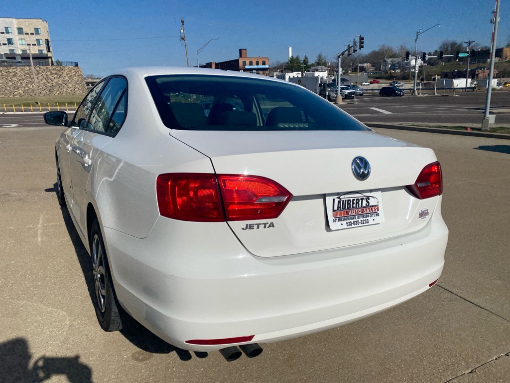 2012 VOLKSWAGEN JETTA in JEFFERSON CITY MO at LAUBERT'S AUTO SALES LLC
