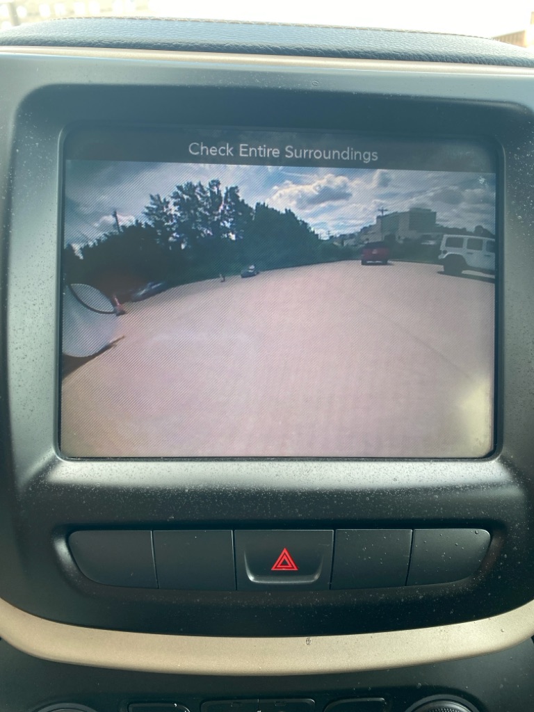 Photo 21 of this JEEP CHEROKEE