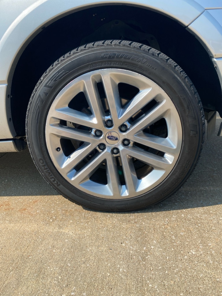 Photo 9 of this FORD EXPEDITION