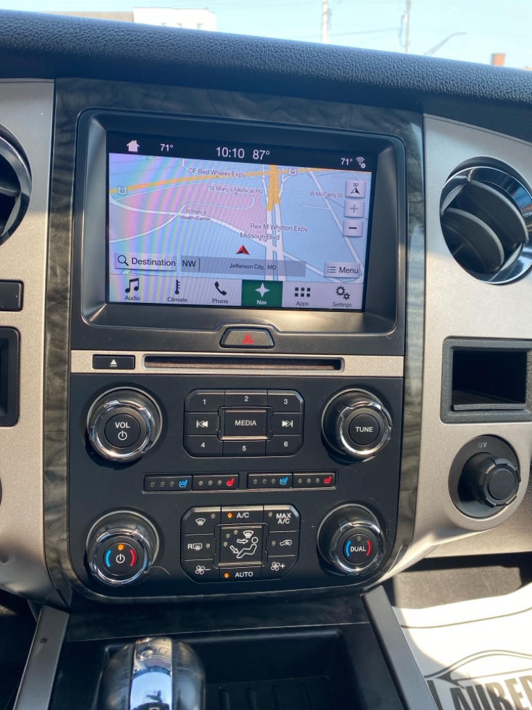 Photo 19 of this FORD EXPEDITION
