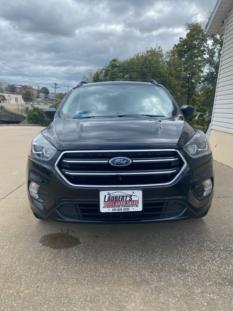 Photo 6 of this FORD ESCAPE