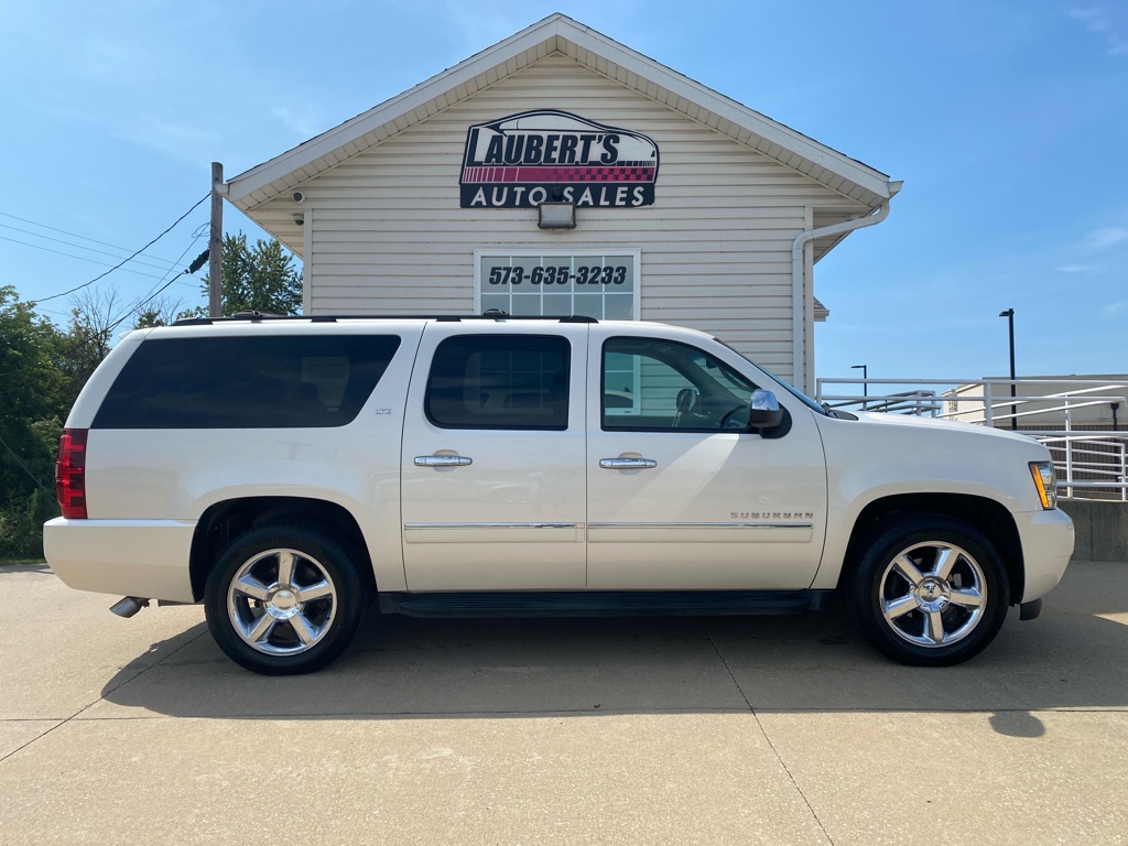 2013 CHEVROLET SUBURBAN