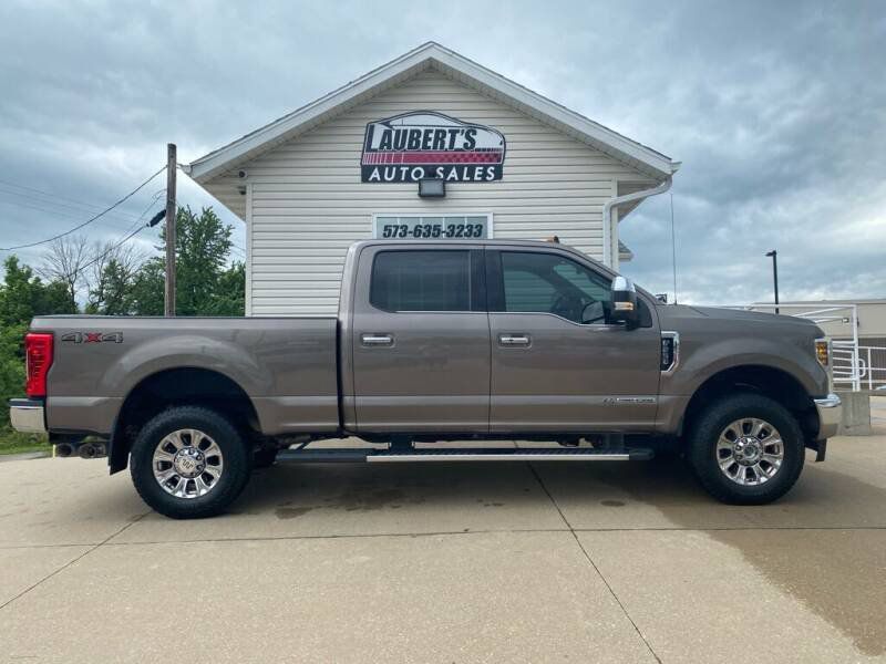 Photo 5 of this FORD F250