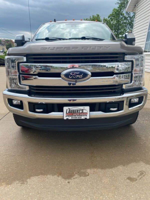 Photo 7 of this FORD F250