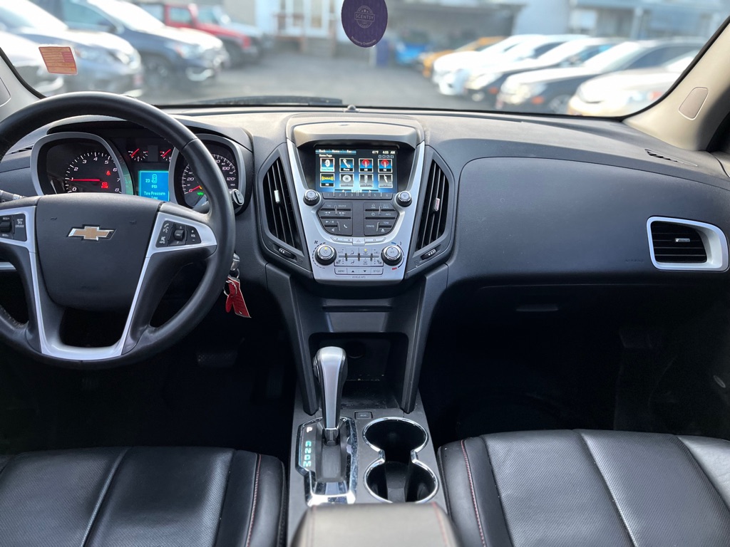 Photo 14 of this CHEVROLET EQUINOX