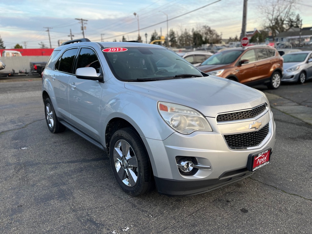 Photo 2 of this CHEVROLET EQUINOX