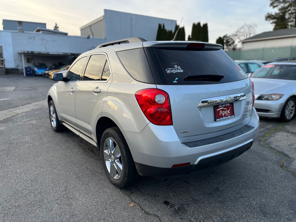 Photo 5 of this CHEVROLET EQUINOX