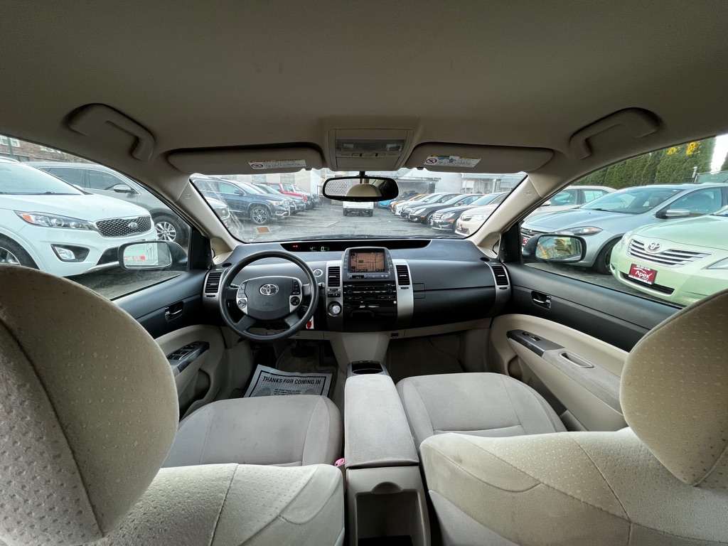 Photo 13 of this TOYOTA PRIUS