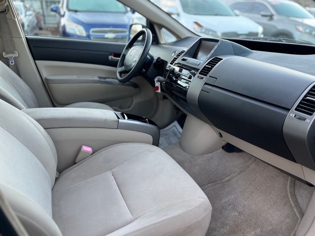 Photo 15 of this TOYOTA PRIUS