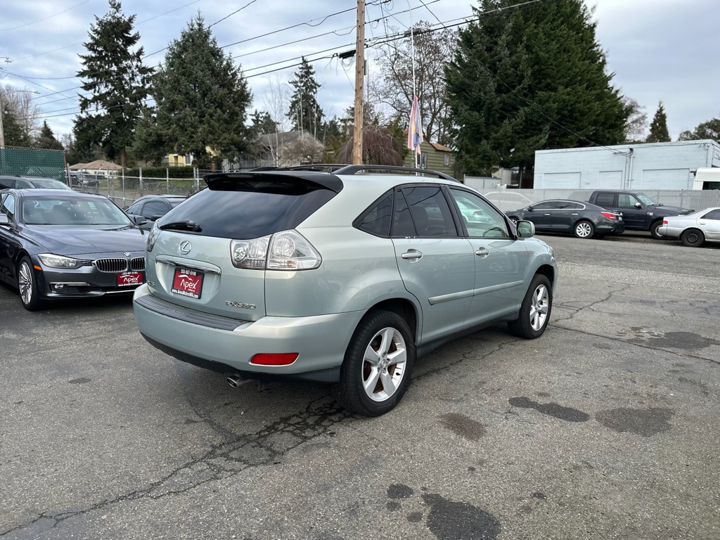 Photo 7 of this LEXUS RX