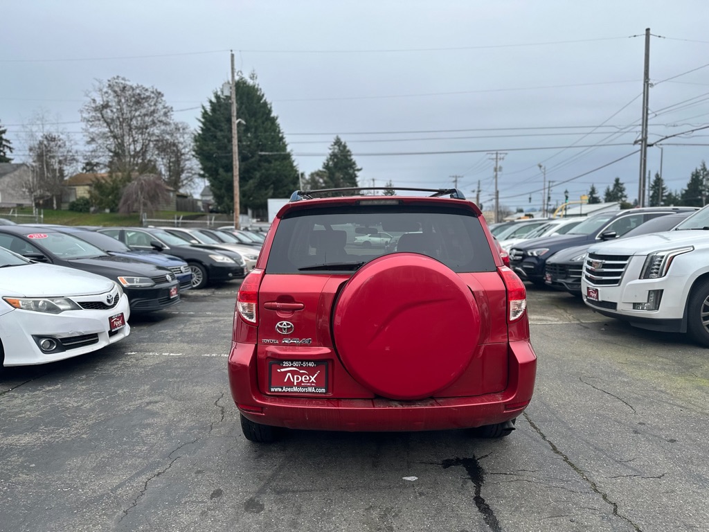 Photo 6 of this TOYOTA RAV4