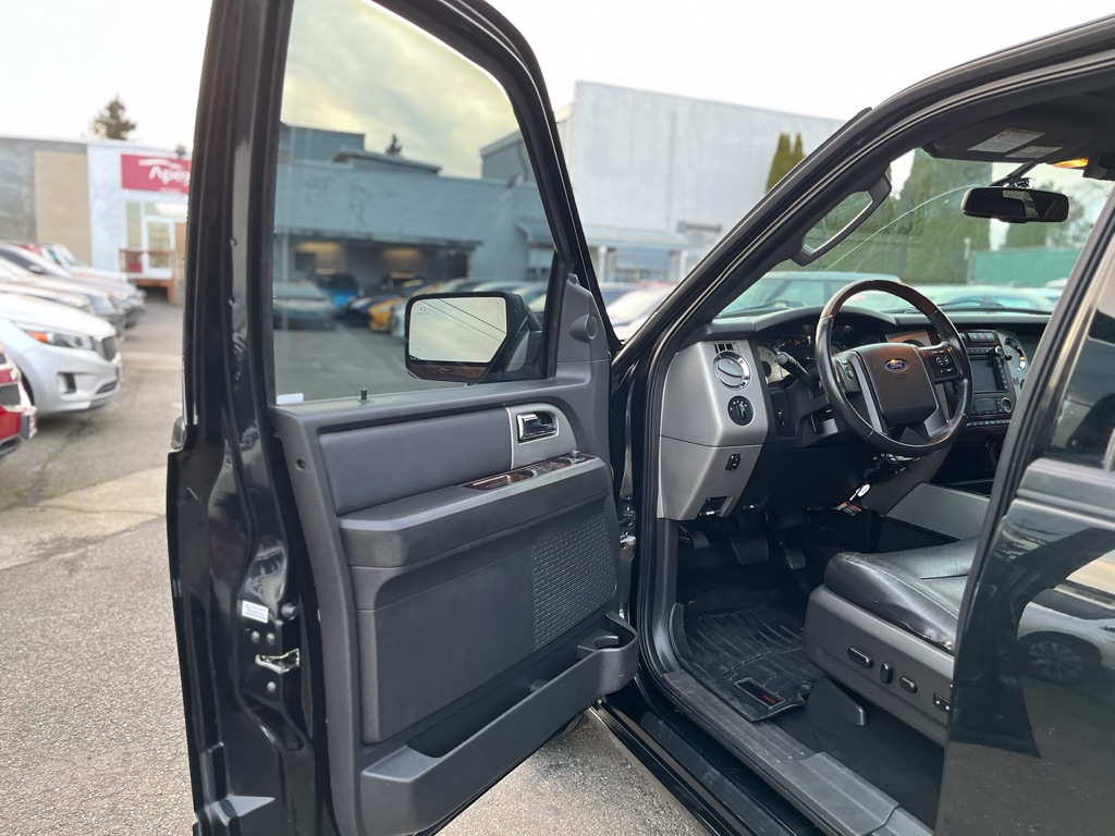 Photo 4 of this FORD EXPEDITION