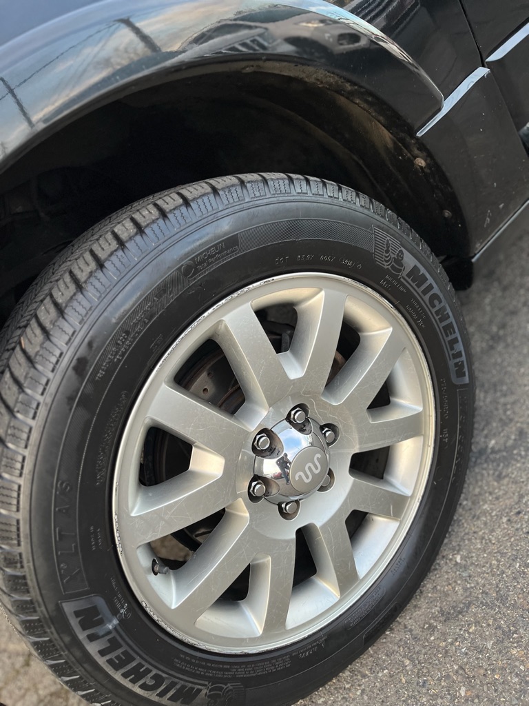 Photo 17 of this FORD EXPEDITION