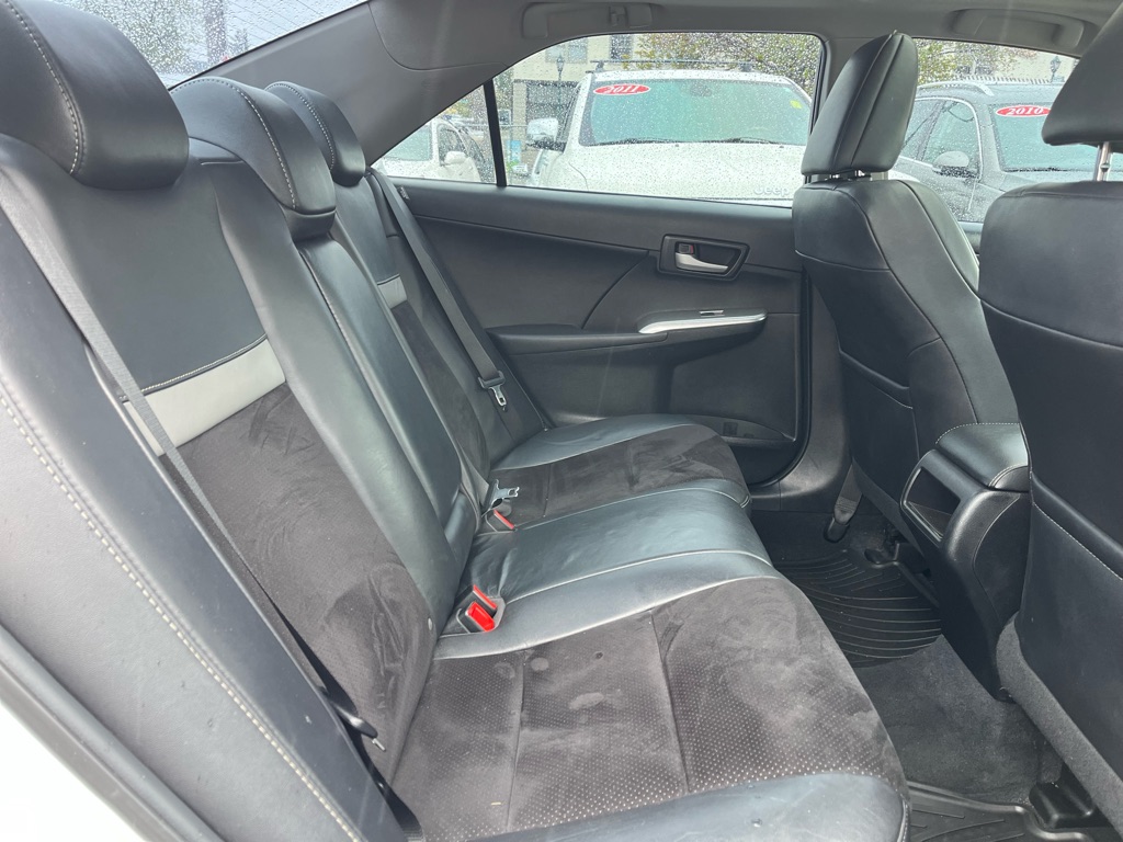Photo 18 of this TOYOTA CAMRY