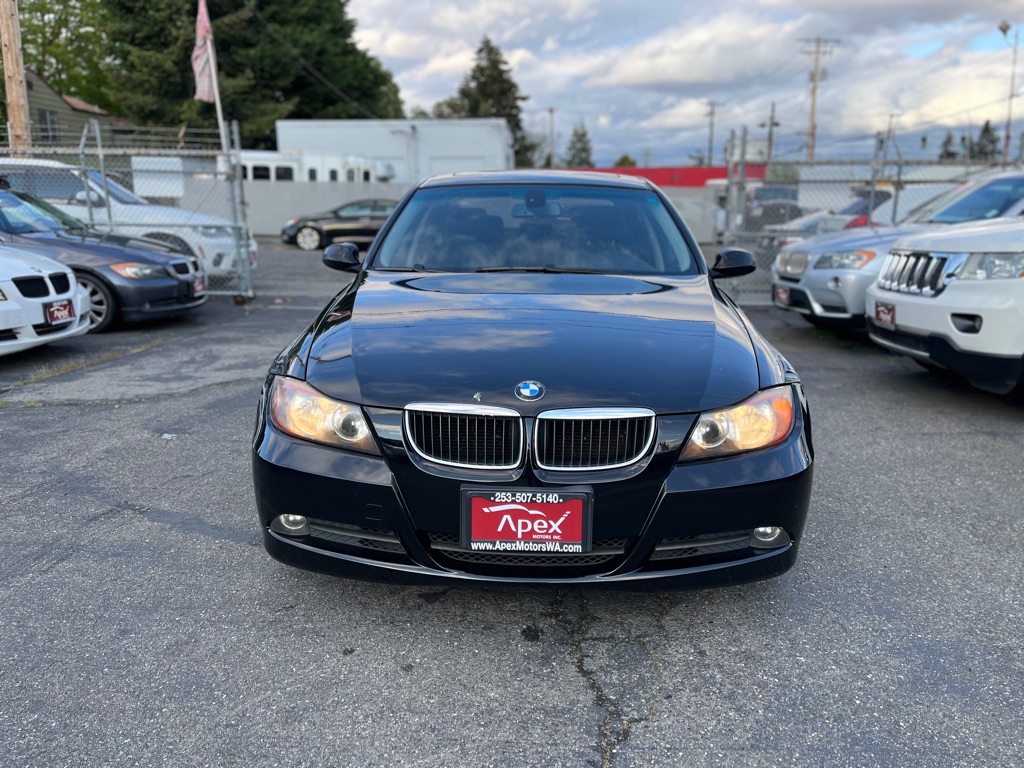 Photo 3 of this BMW 3 SERIES
