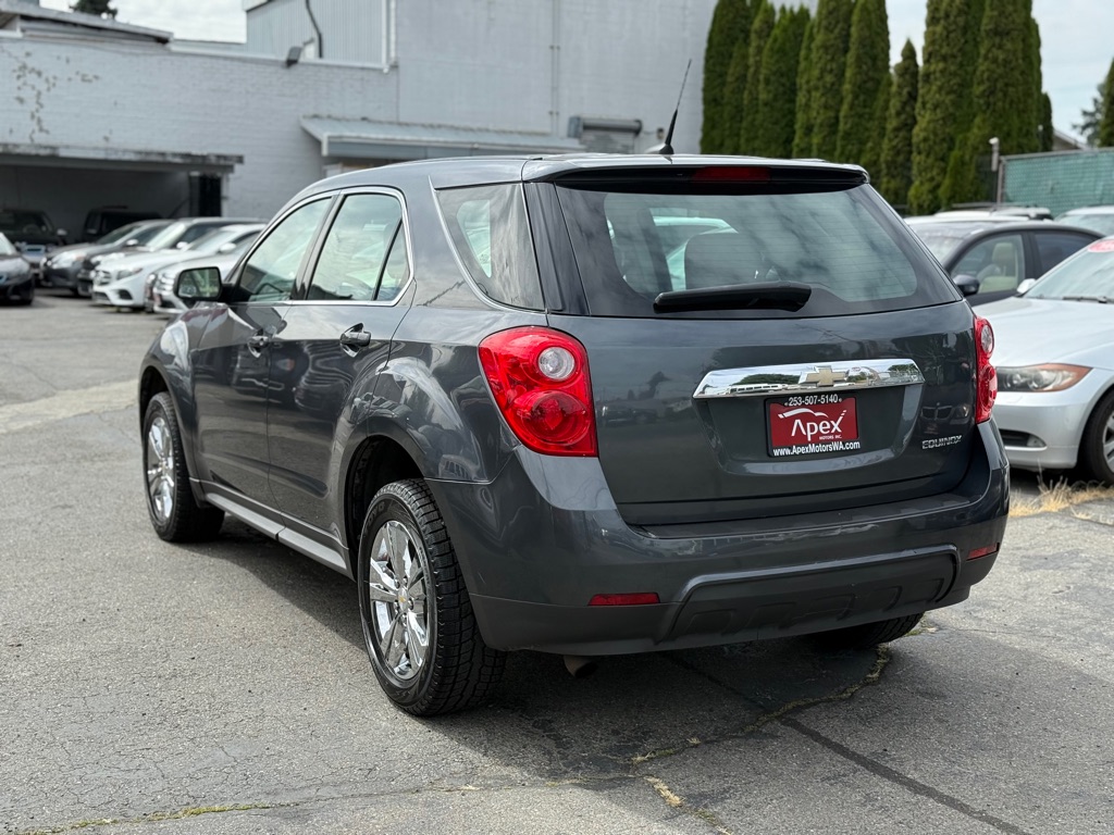 Photo 5 of this CHEVROLET EQUINOX