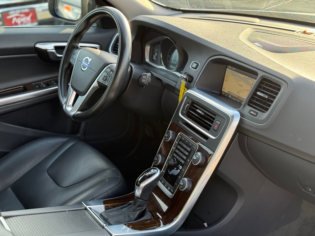 Photo 17 of this VOLVO V60